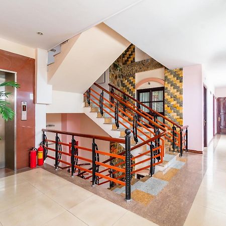 Super Oyo 266 Golden Gate Hotel Da Nang Buitenkant foto