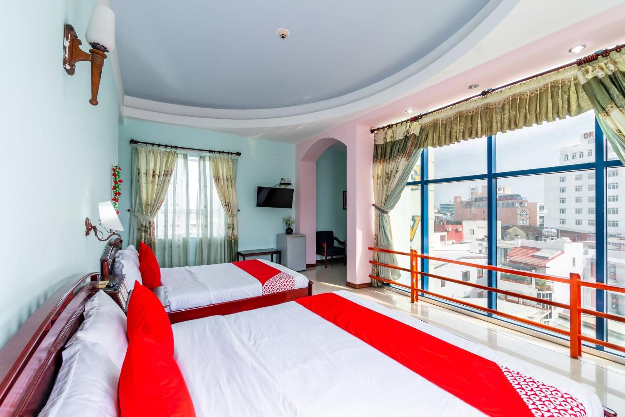 Super Oyo 266 Golden Gate Hotel Da Nang Buitenkant foto
