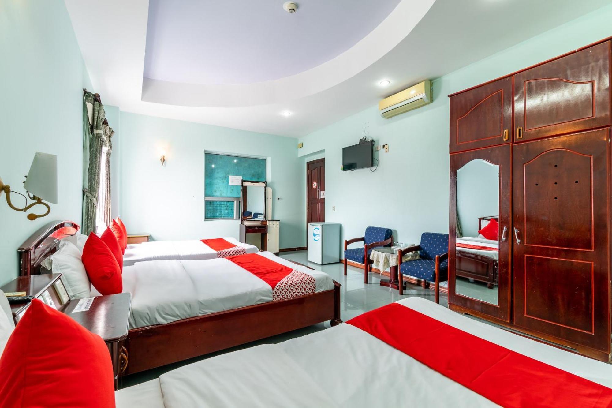 Super Oyo 266 Golden Gate Hotel Da Nang Buitenkant foto