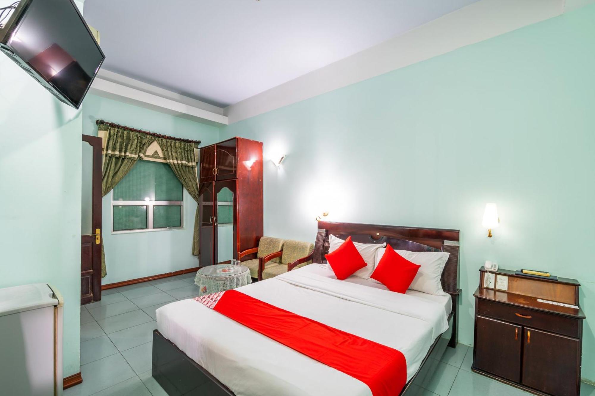 Super Oyo 266 Golden Gate Hotel Da Nang Buitenkant foto