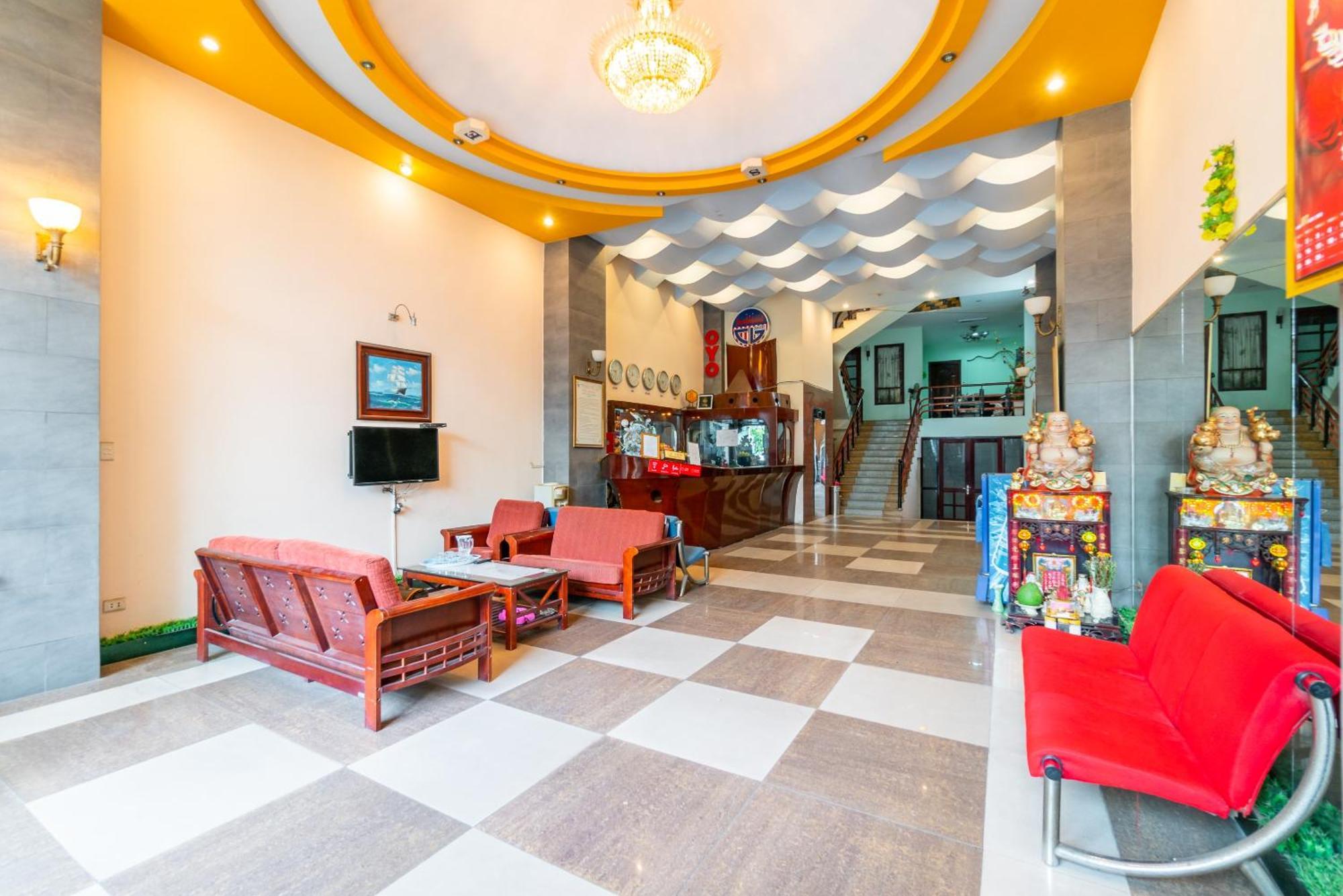 Super Oyo 266 Golden Gate Hotel Da Nang Buitenkant foto