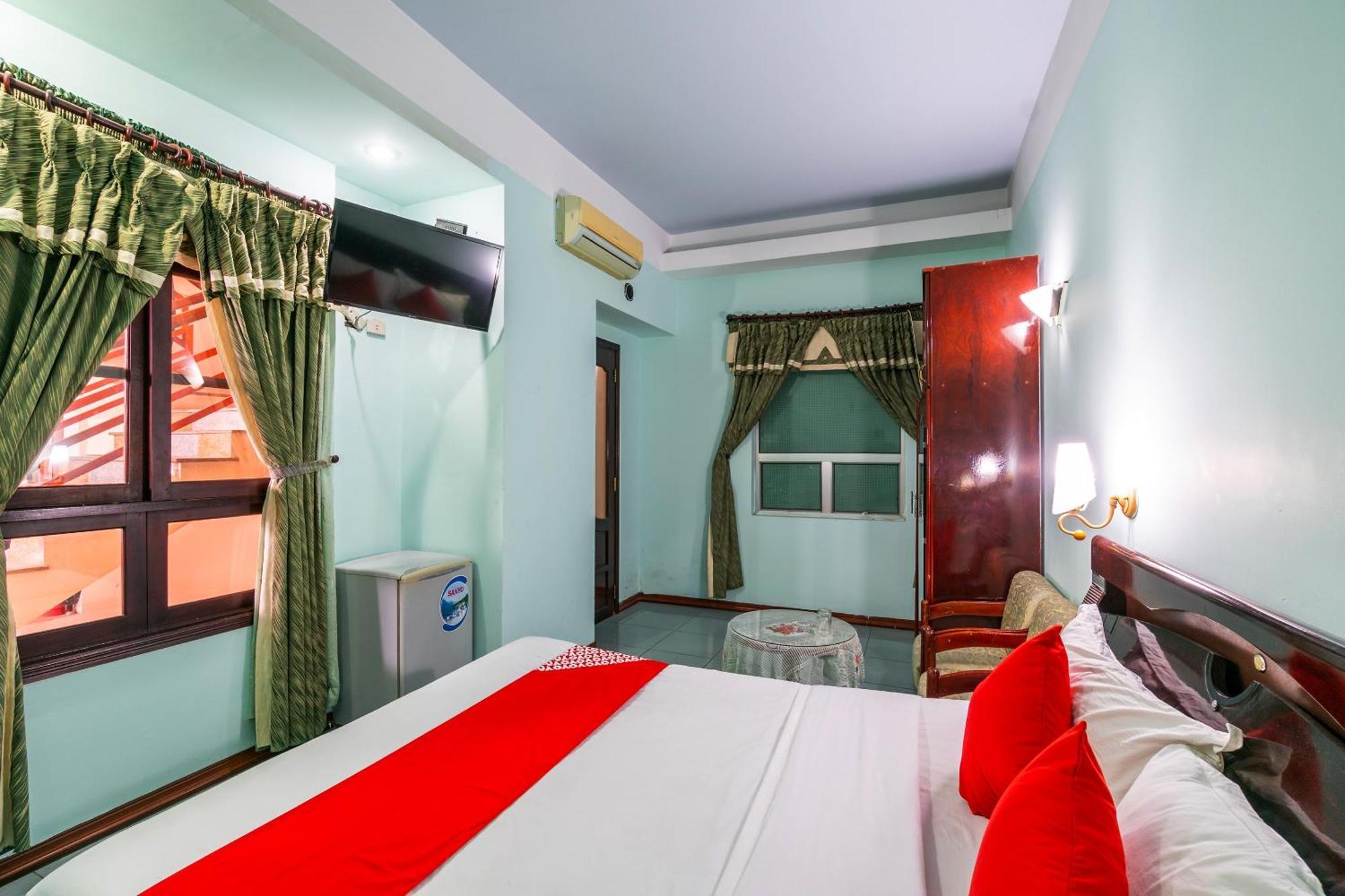 Super Oyo 266 Golden Gate Hotel Da Nang Buitenkant foto